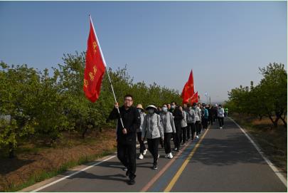 集团参加县第十三届全民健身运动 “广电网络杯”徒步健身活动